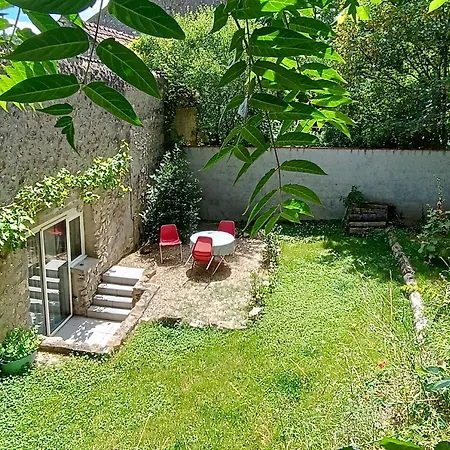 Logement Entier Dans Village Calme Guillerval Esterno foto